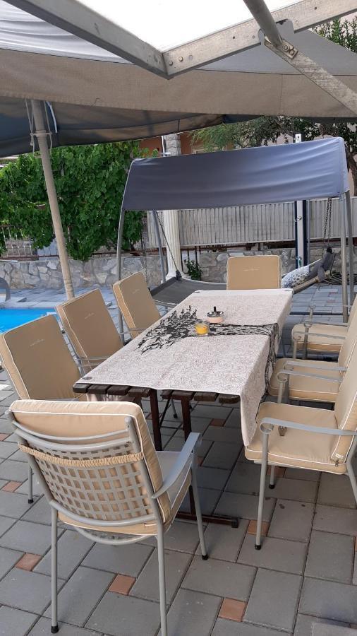 Gaestehaus Mimesis Vodice Esterno foto